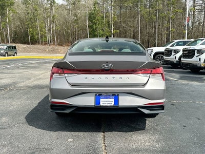 2022 Hyundai Elantra SEL