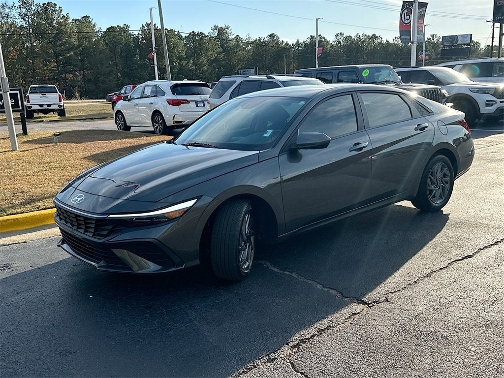 2024 Hyundai Elantra SEL