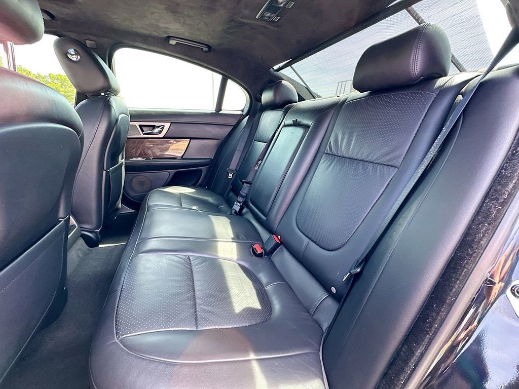 2011 Jaguar XF Supercharged