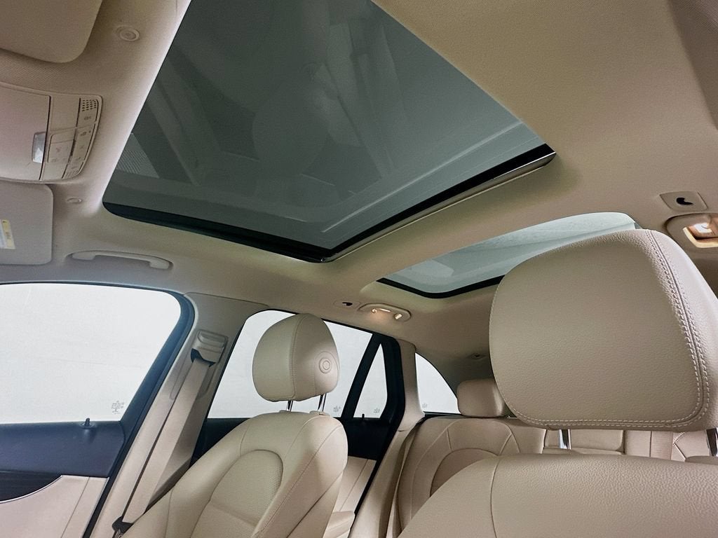 2021 Mercedes-Benz GLC GLC 300