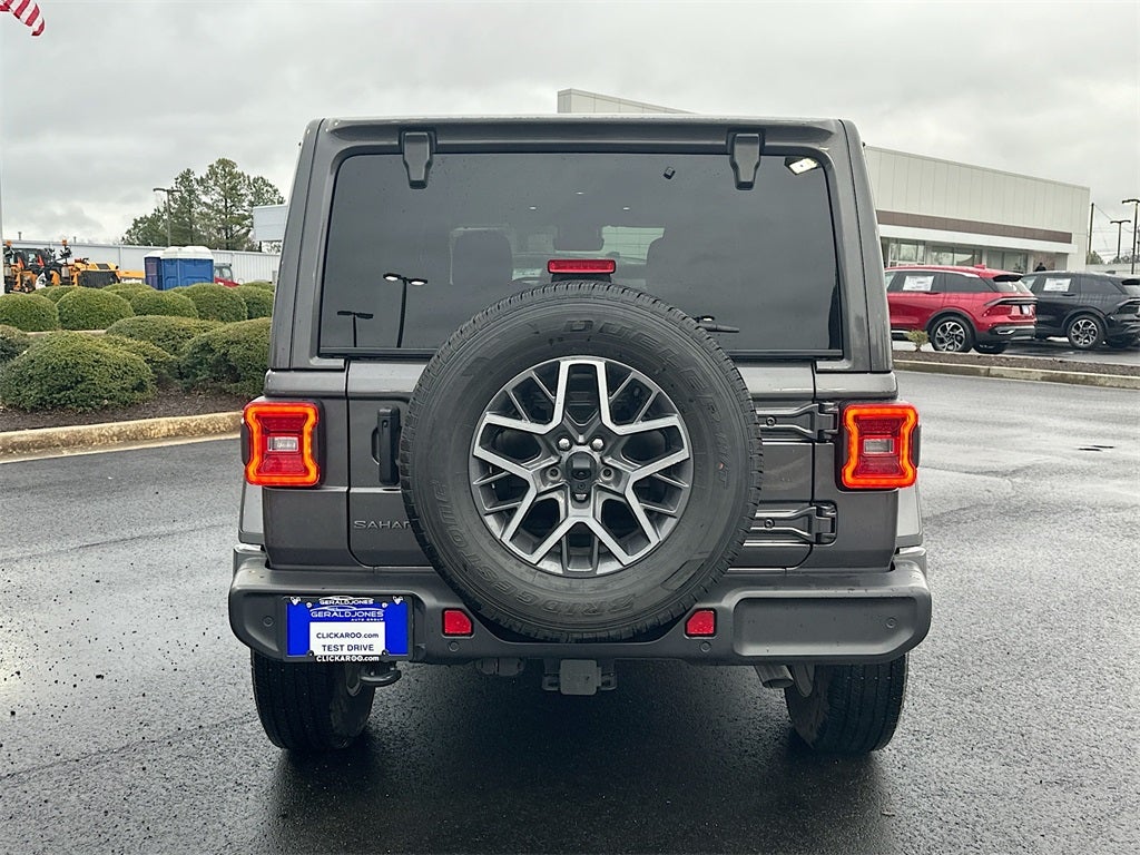 2025 Jeep Wrangler Sahara