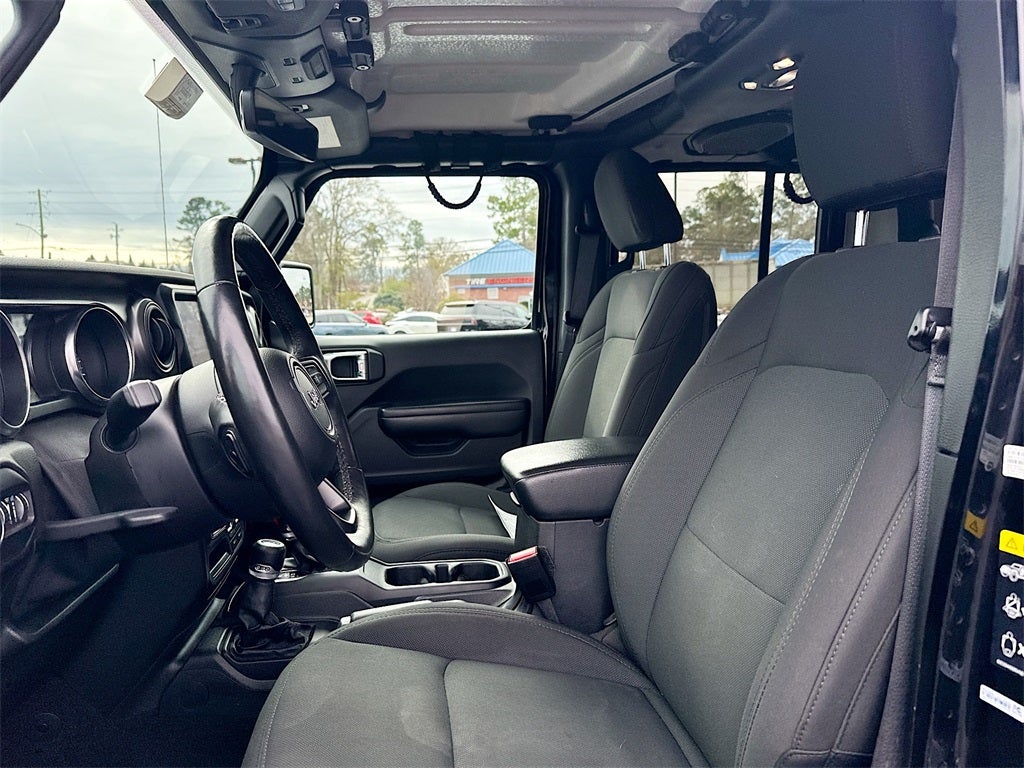 2021 Jeep Gladiator Willys