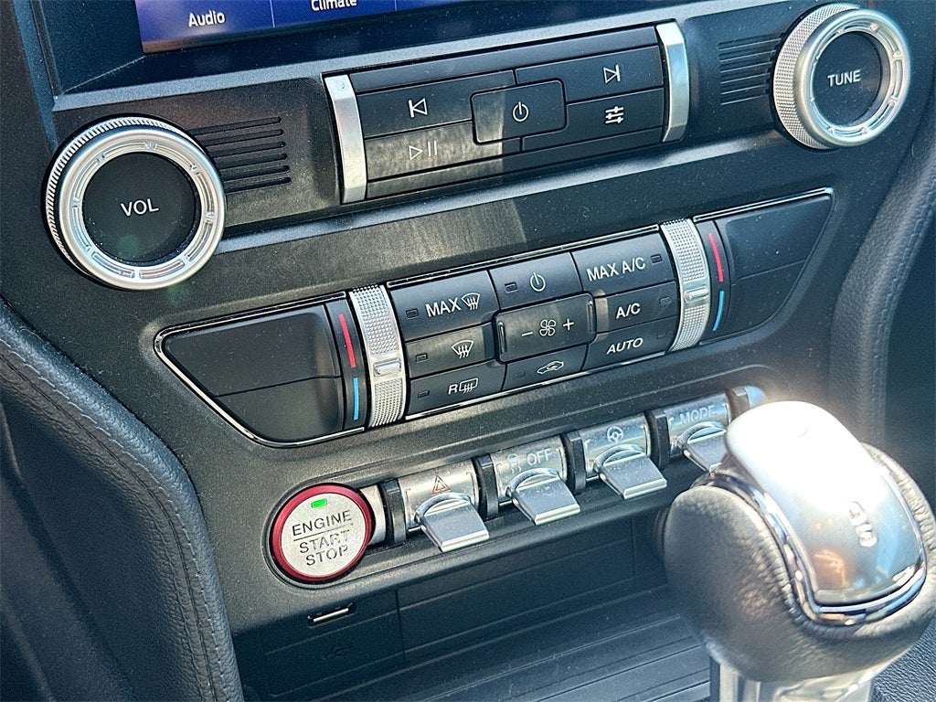 2021 Ford Mustang EcoBoost