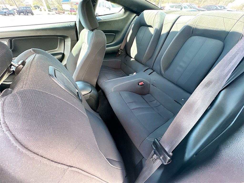 2021 Ford Mustang EcoBoost