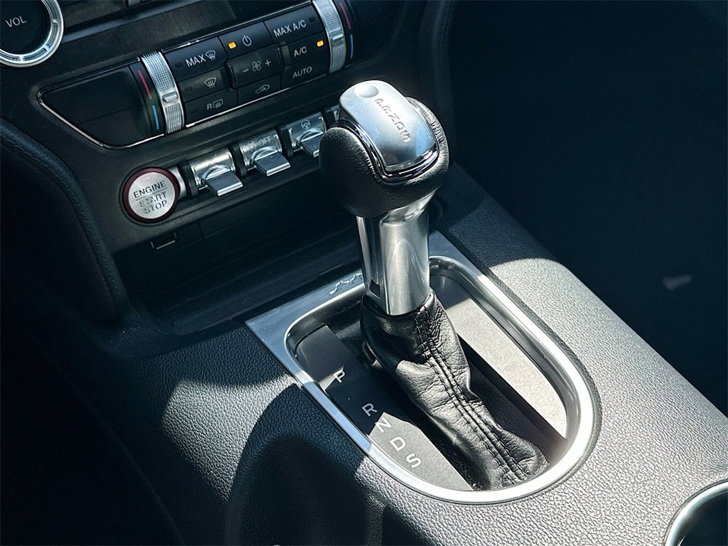 2021 Ford Mustang EcoBoost