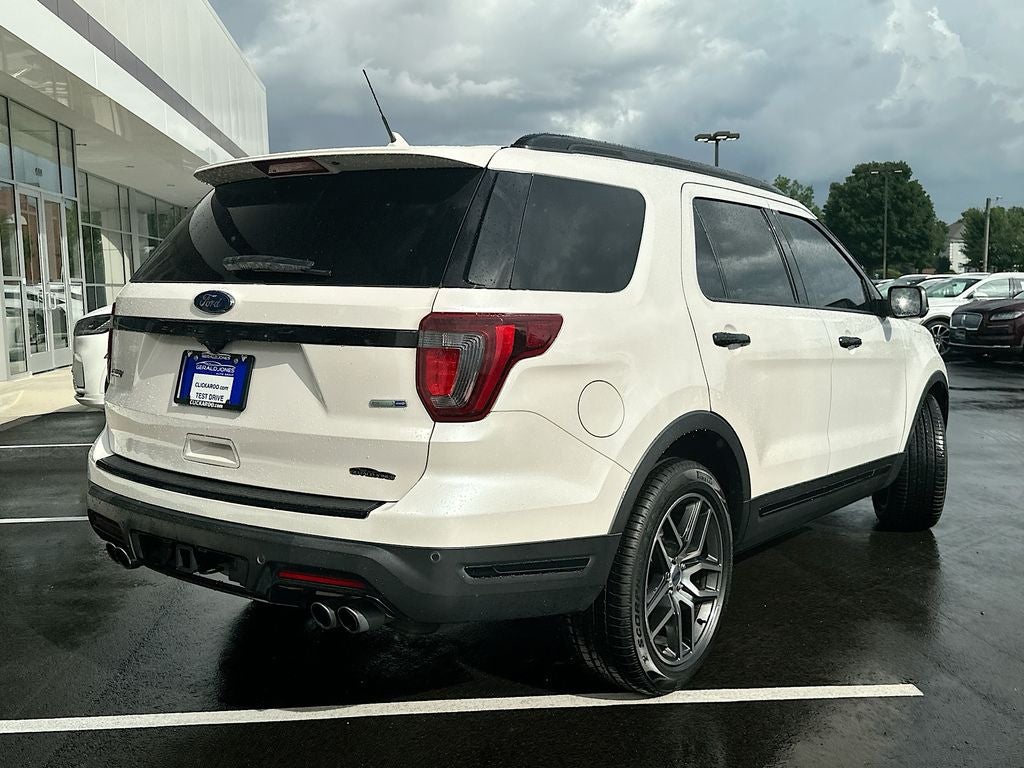 2018 Ford Explorer Sport