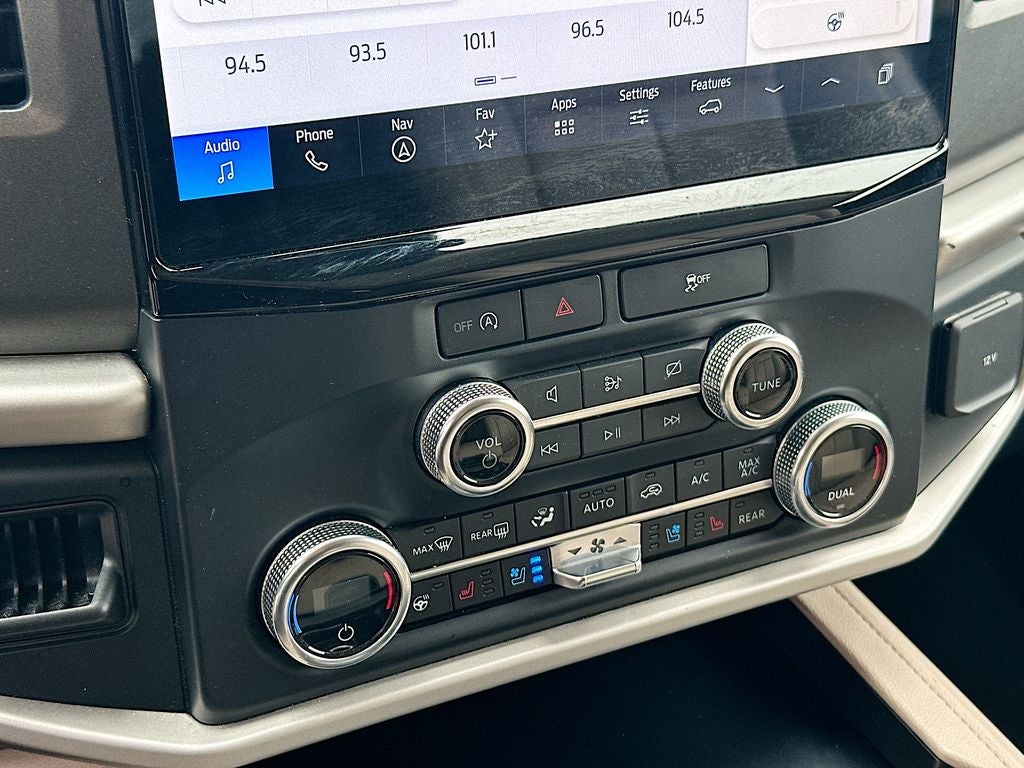 2024 Ford Expedition XLT