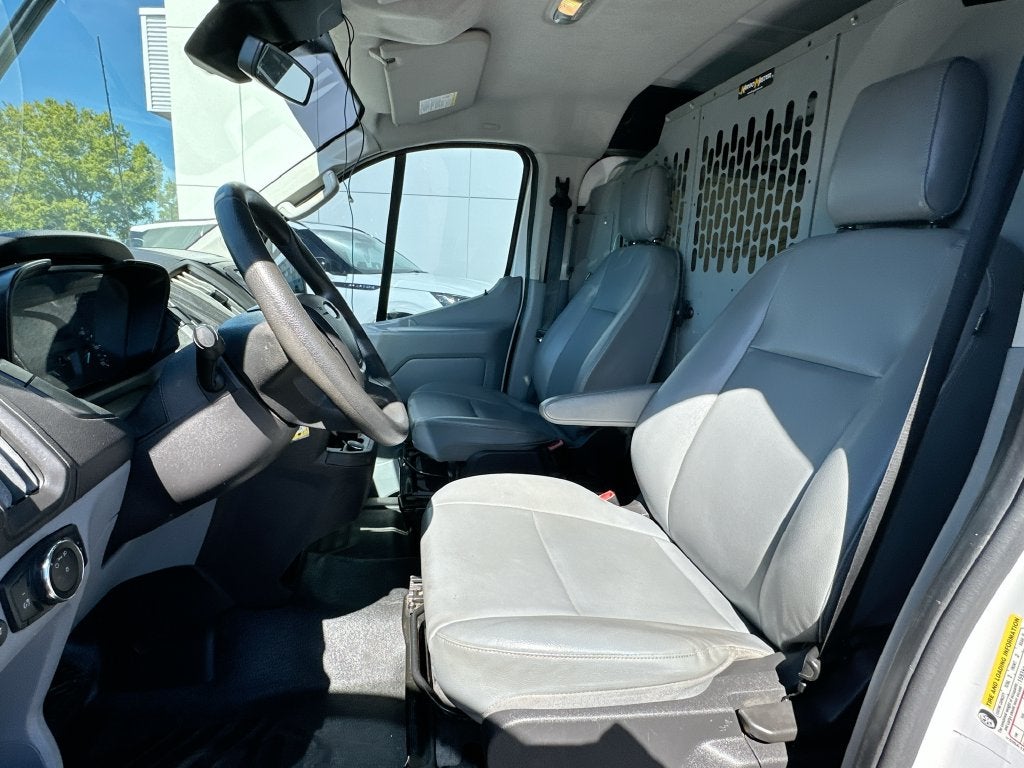 2017 Ford Transit-150 Base