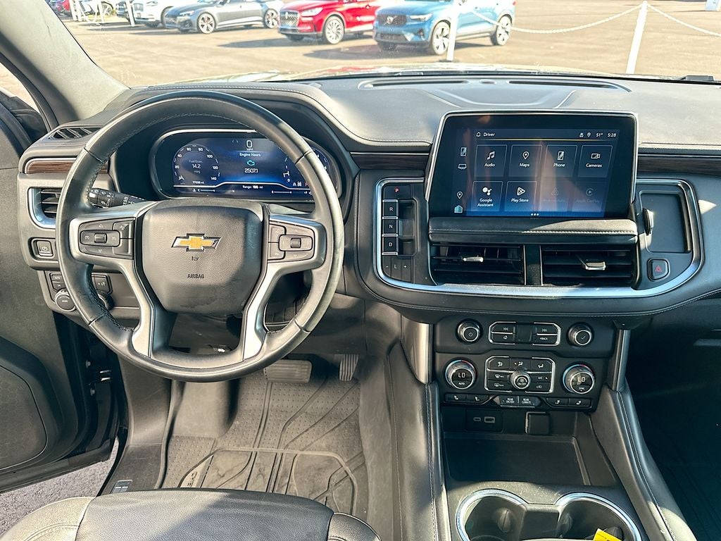 2023 Chevrolet Suburban LT