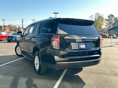 2023 Chevrolet Suburban LT