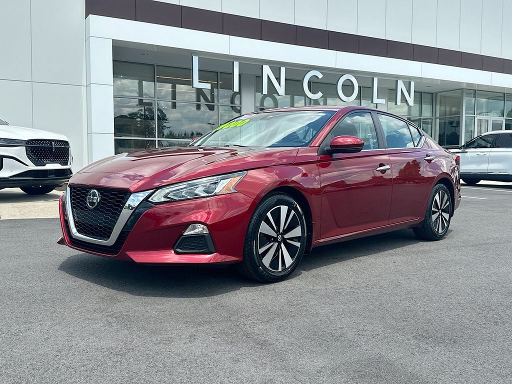 2022 Nissan Altima 2.5 SV