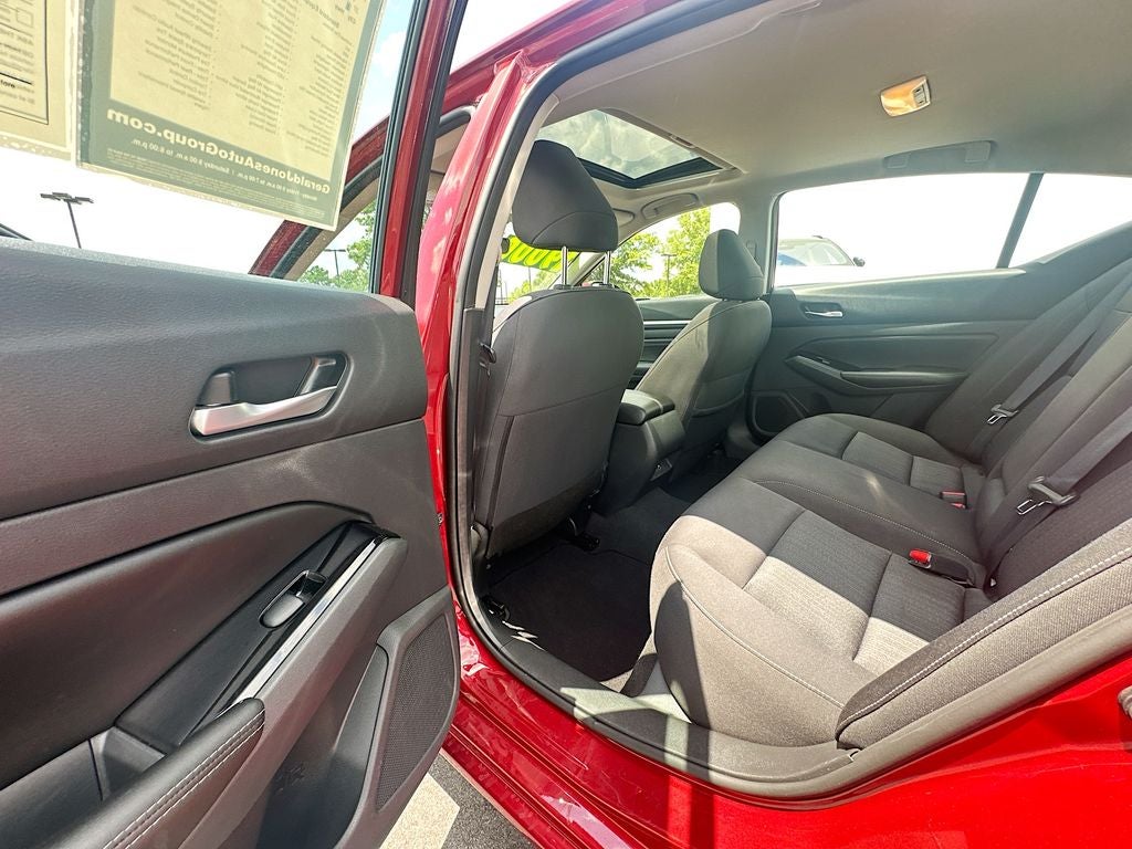 2022 Nissan Altima 2.5 SV