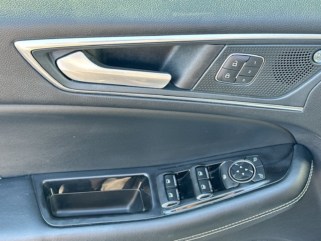 2020 Ford Edge ST