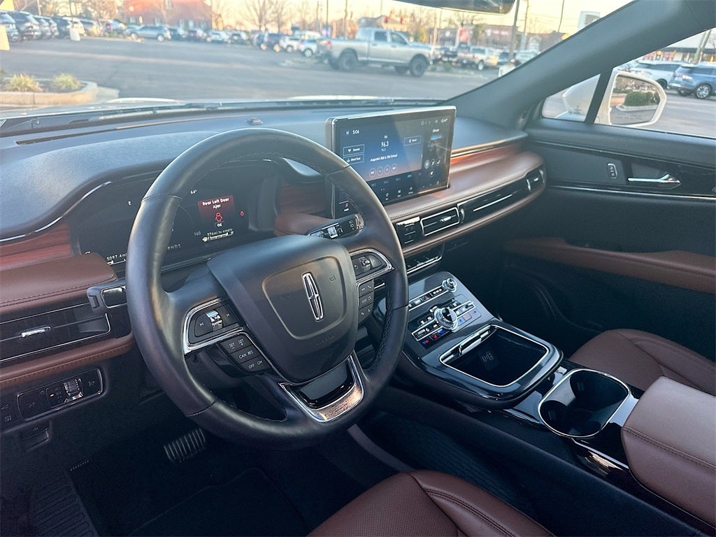 2023 Lincoln Nautilus Reserve