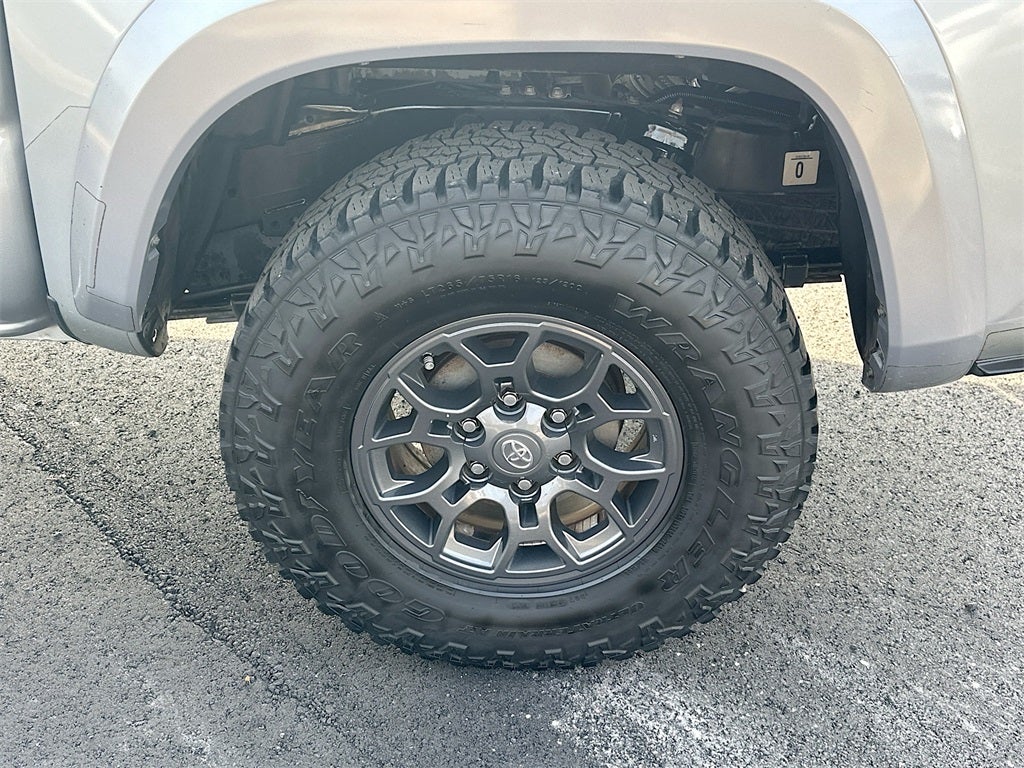 2018 Toyota Tacoma SR5 V6