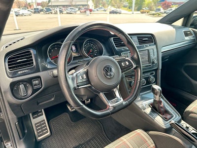 2017 Volkswagen Golf GTI S
