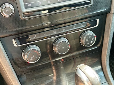 2017 Volkswagen Golf GTI S