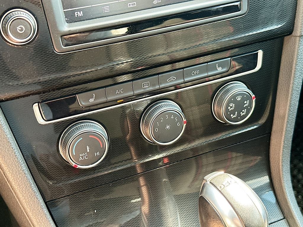 2017 Volkswagen Golf GTI S