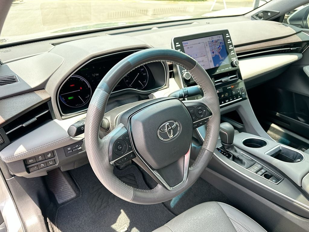2019 Toyota Avalon Hybrid Limited