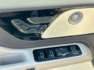 2022 Lincoln Aviator Reserve Premium