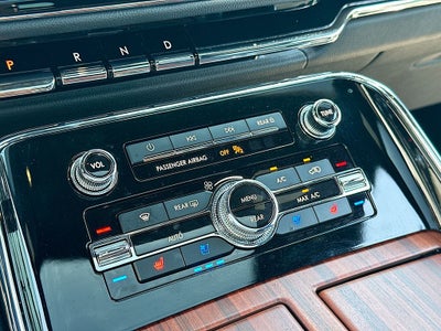 2024 Lincoln Navigator Premiere