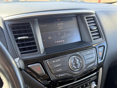 2019 Nissan Pathfinder SV