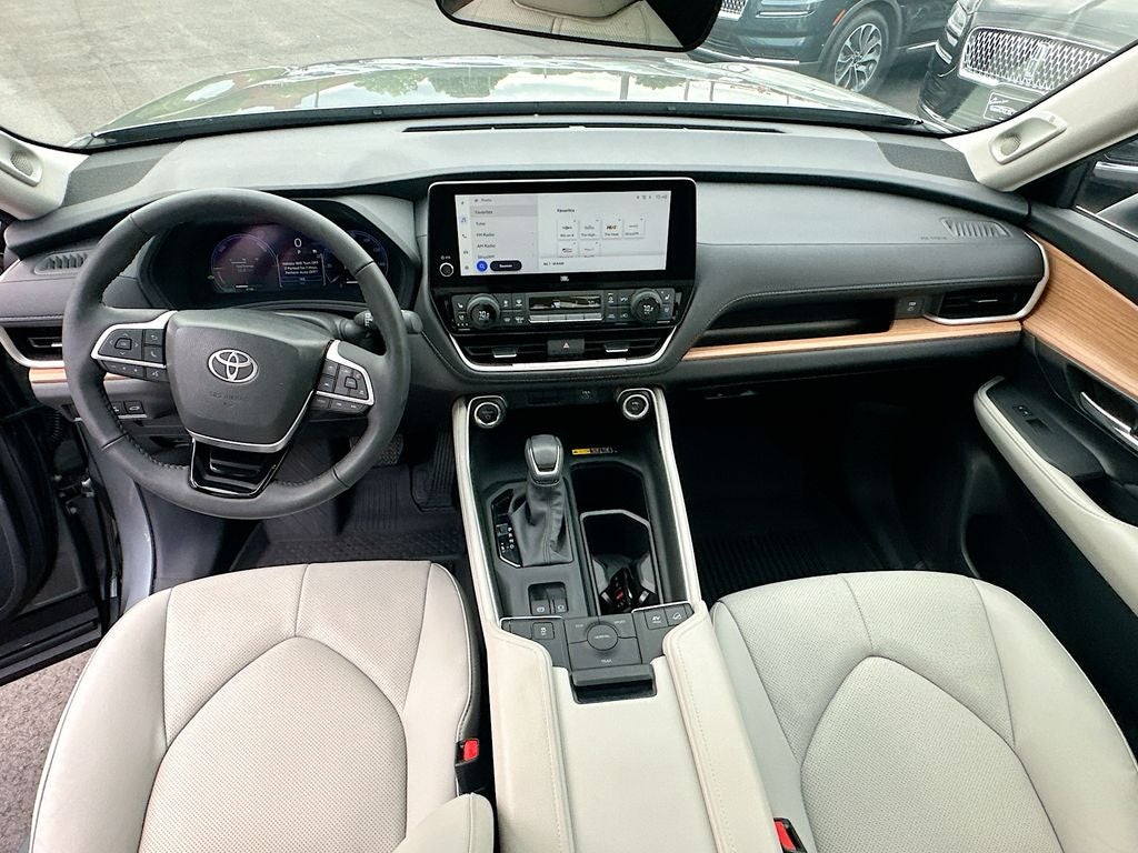 2025 Toyota Grand Highlander Hybrid Limited