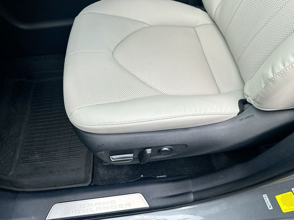 2025 Toyota Grand Highlander Hybrid Limited