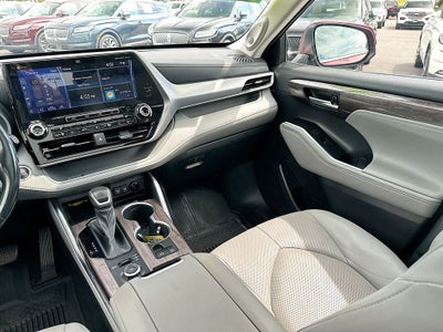 2021 Toyota Highlander Platinum