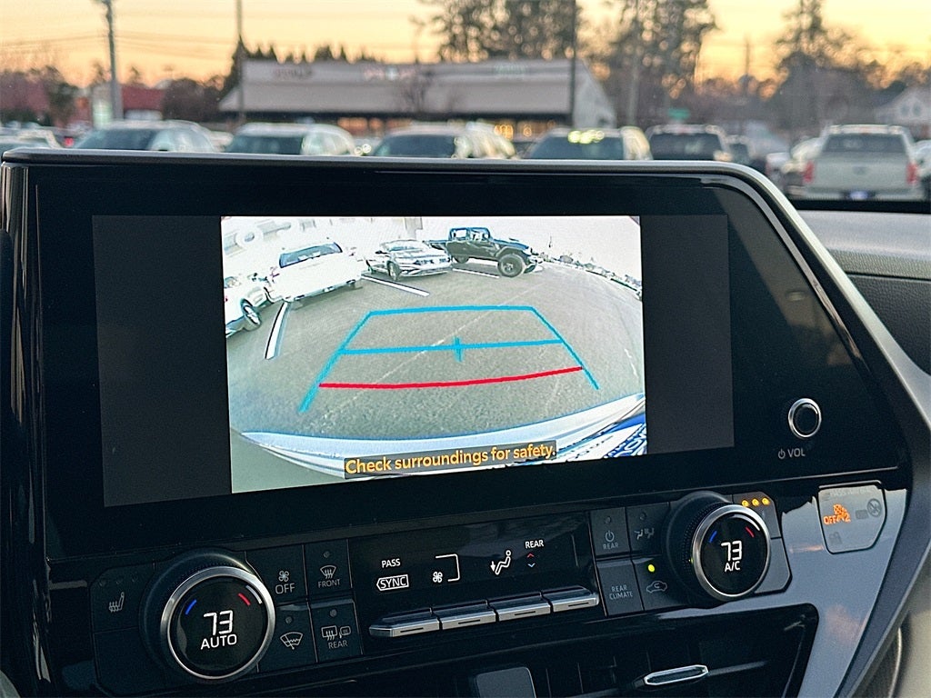 2024 Toyota Highlander XLE