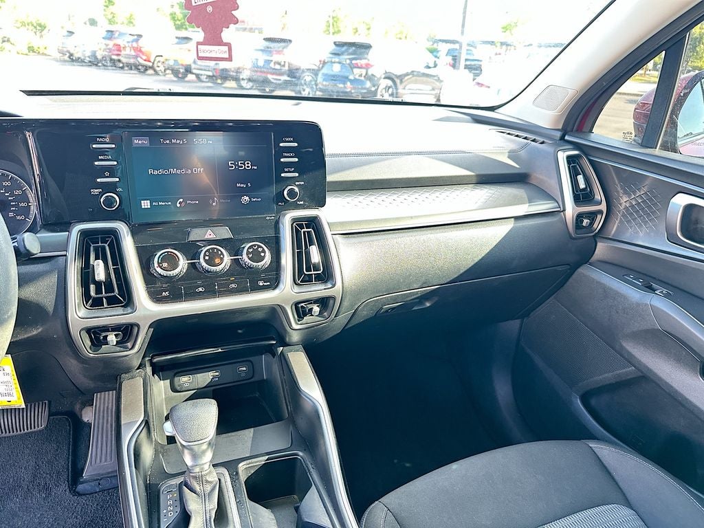 2021 Kia Sorento LX