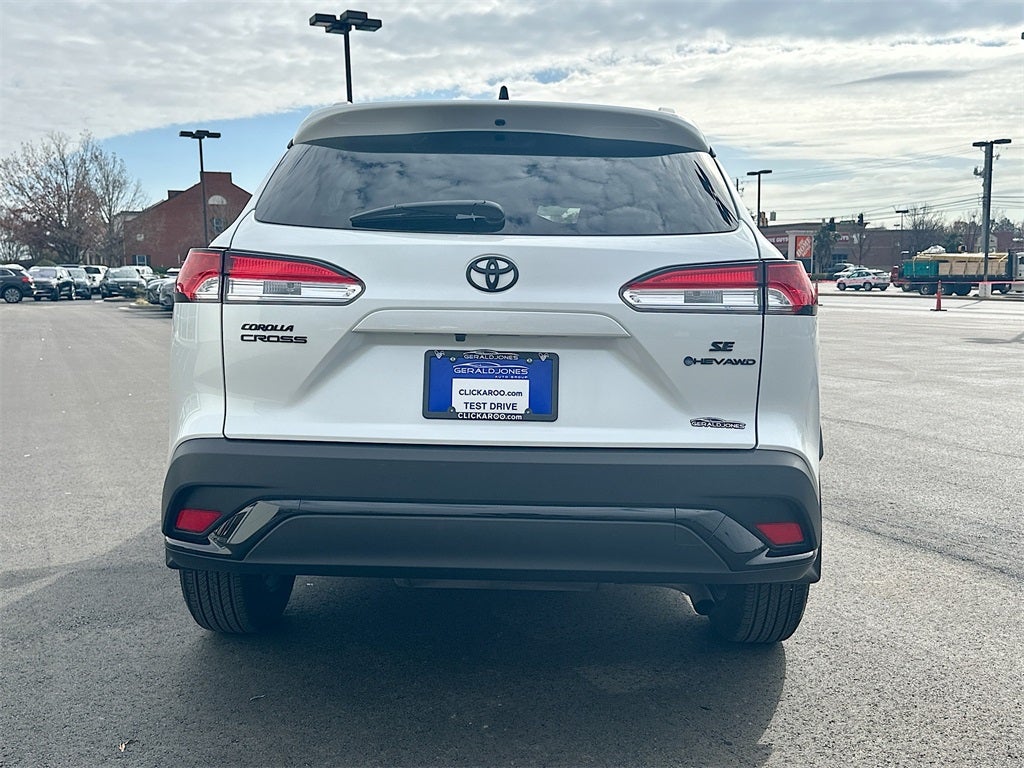 2025 Toyota Corolla Cross Hybrid SE