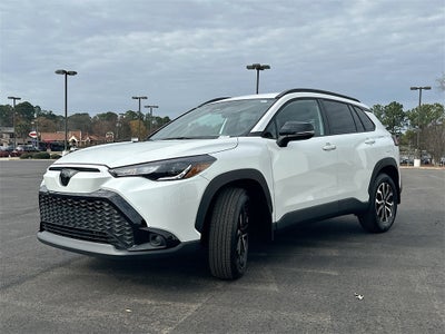 2025 Toyota Corolla Cross Hybrid SE