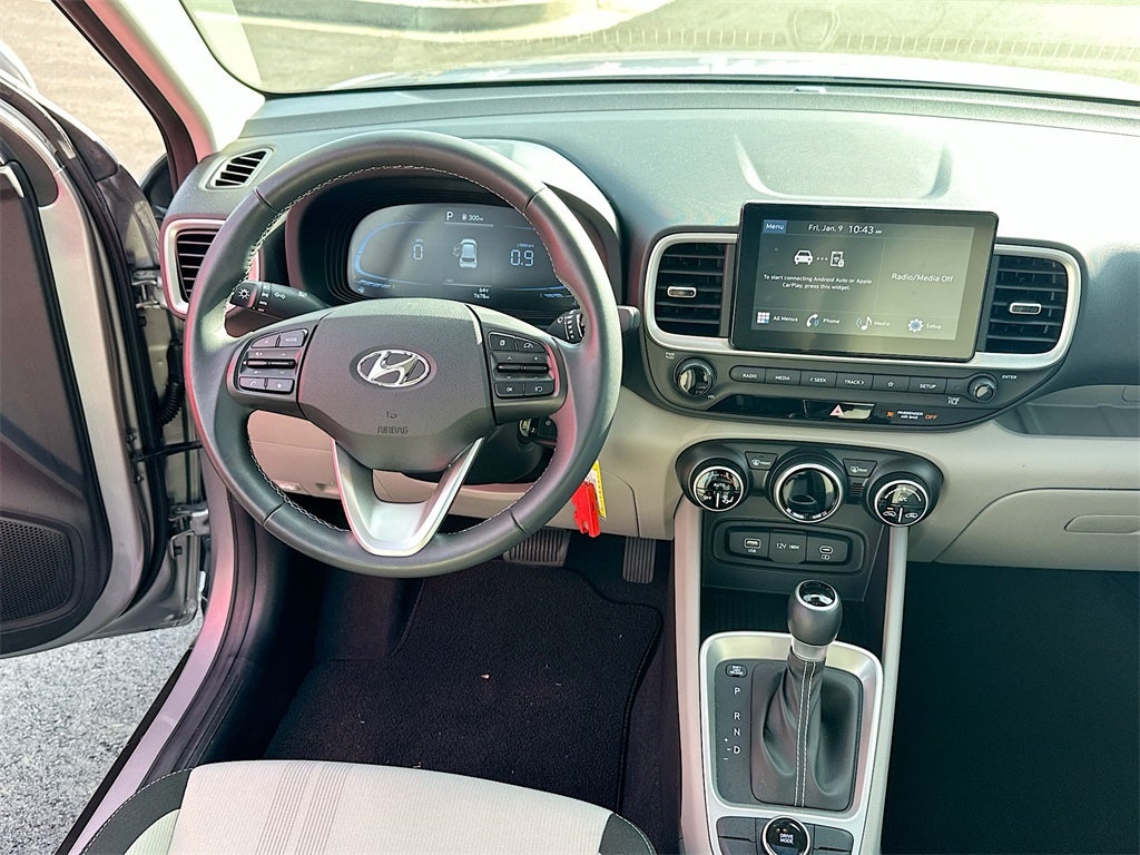 2023 Hyundai Venue SEL