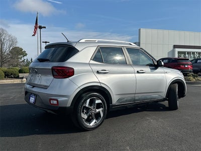 2023 Hyundai Venue SEL