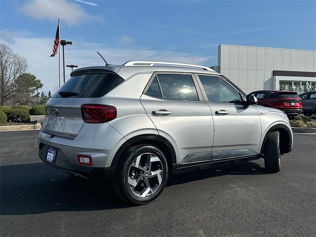 2023 Hyundai Venue SEL