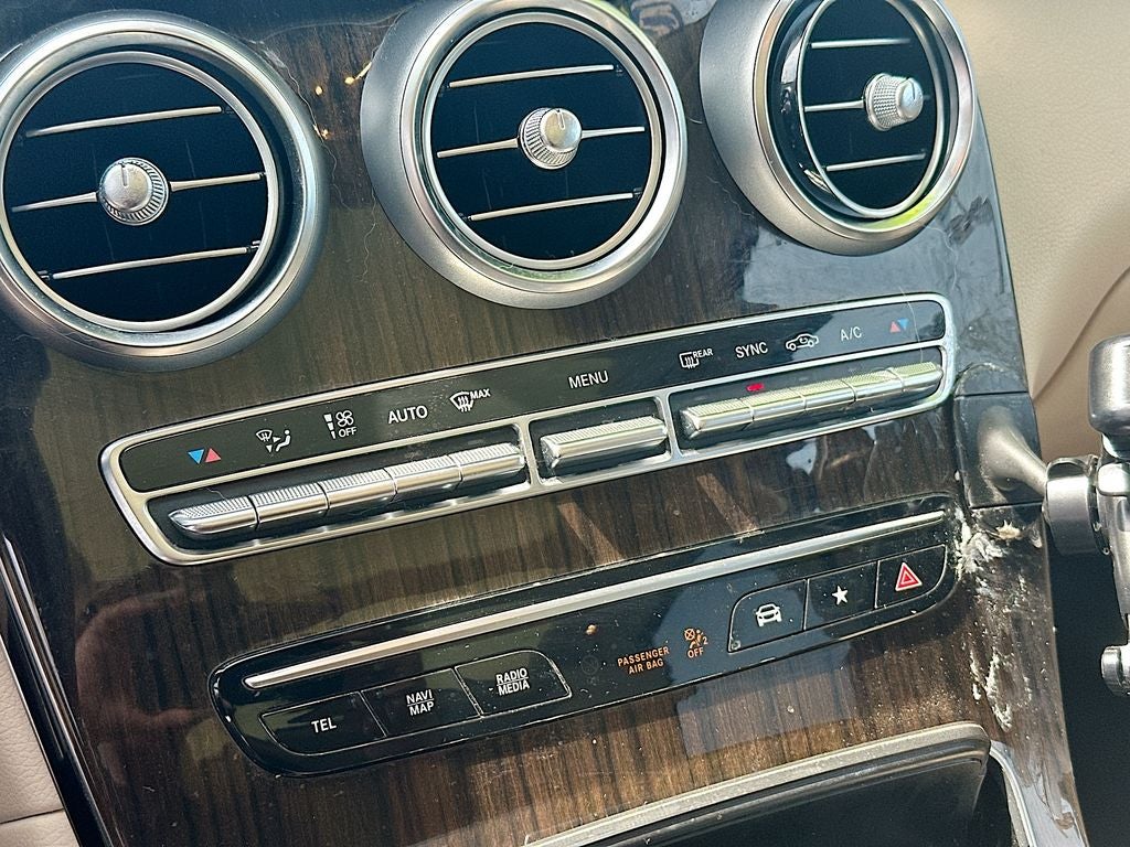 2022 Mercedes-Benz GLC GLC 300