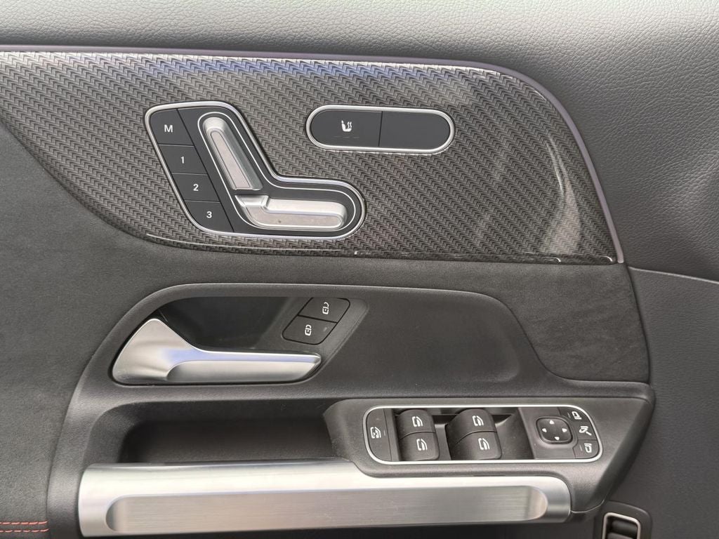 2024 Mercedes-Benz GLB GLB 250