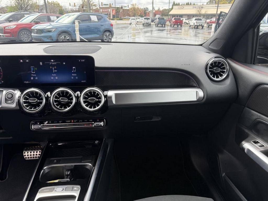 2024 Mercedes-Benz GLB GLB 250