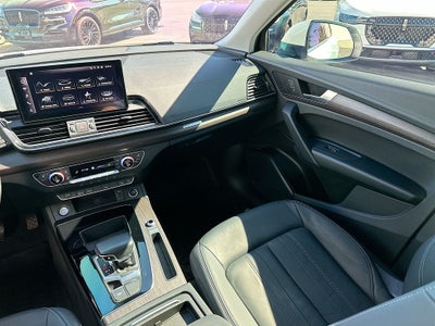 2022 Audi Q5 45 S line Premium quattro