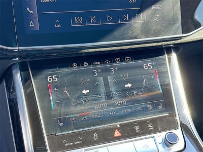 2022 Audi Q7 55 Prestige quattro