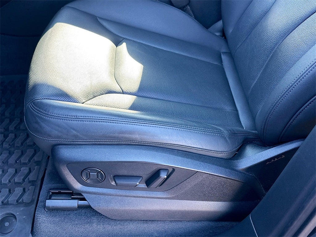 2022 Audi Q7 55 Prestige quattro