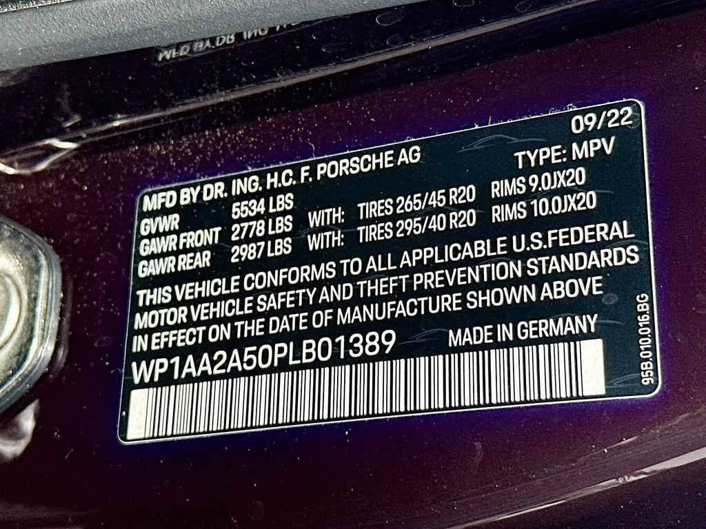 2023 Porsche Macan T
