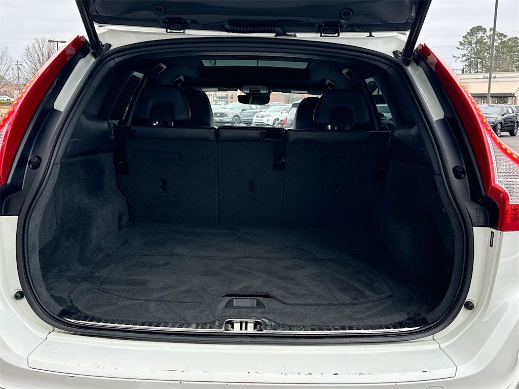 2016 Volvo XC60 T5 Drive-E Premier