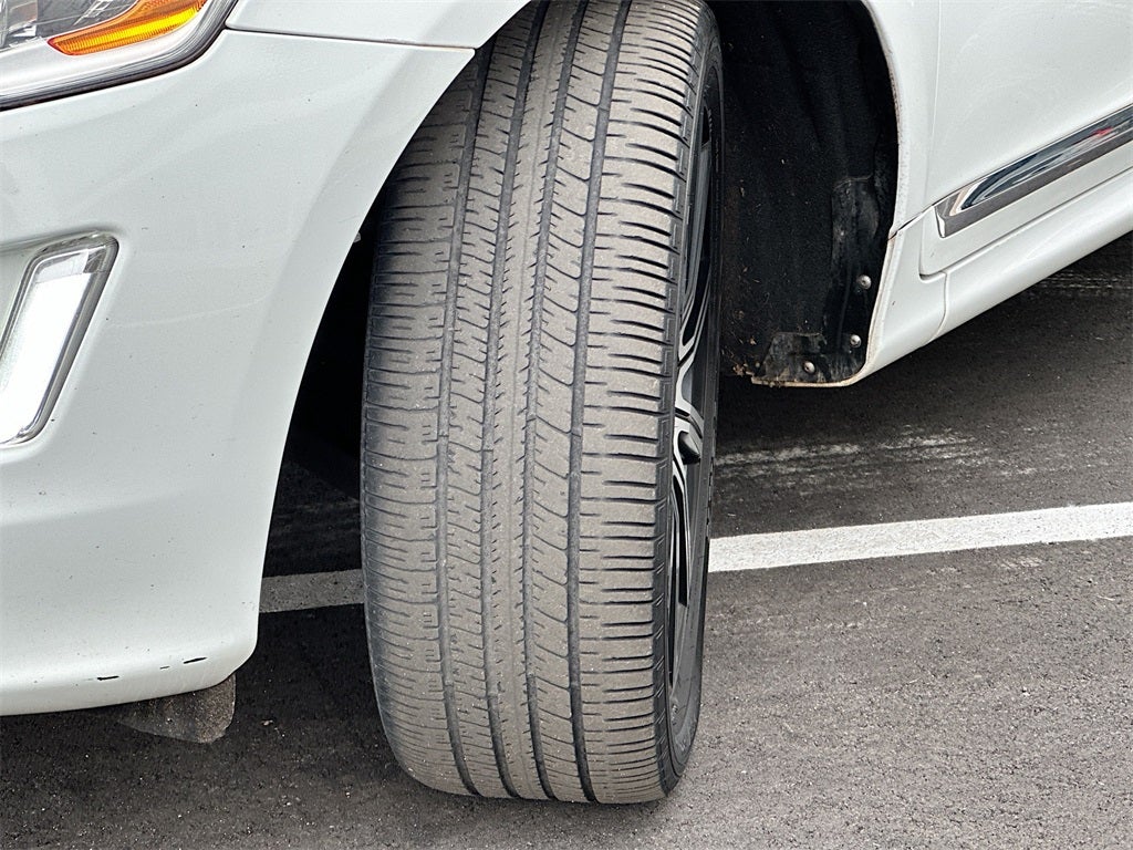 2016 Volvo XC60 T5 Drive-E Premier