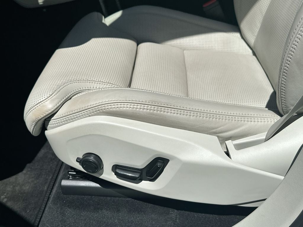 2018 Volvo XC90 T6 Inscription