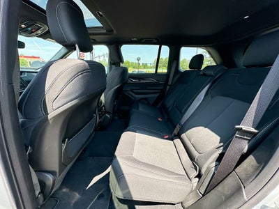 2024 Jeep Grand Cherokee Laredo X