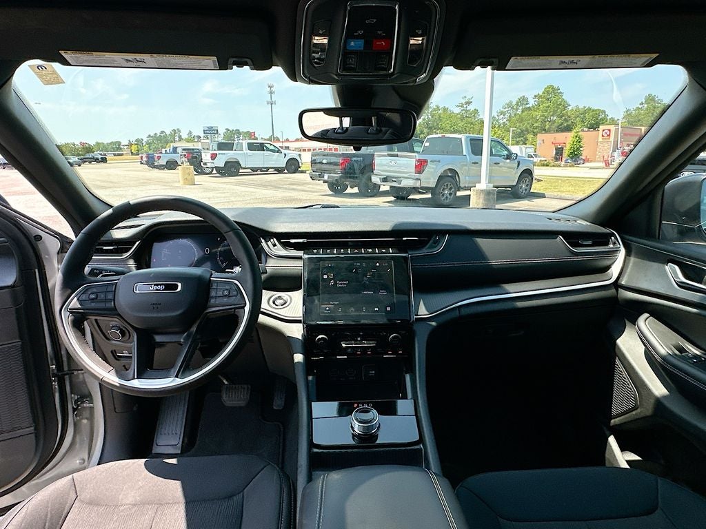 2024 Jeep Grand Cherokee Laredo X