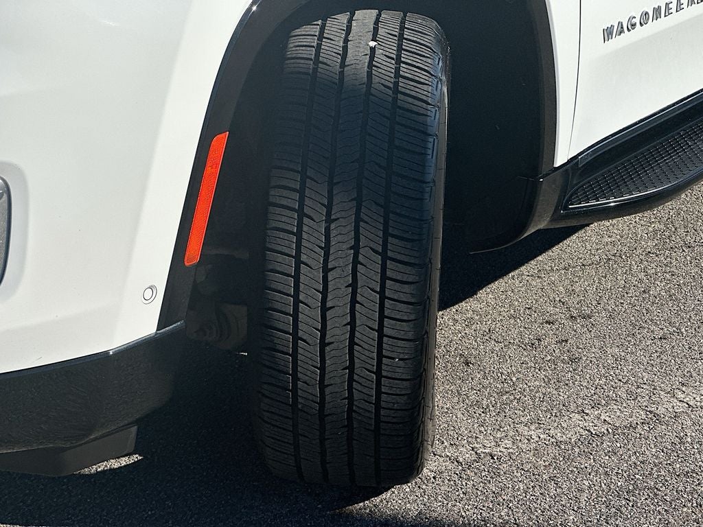 2023 Jeep Wagoneer Series III