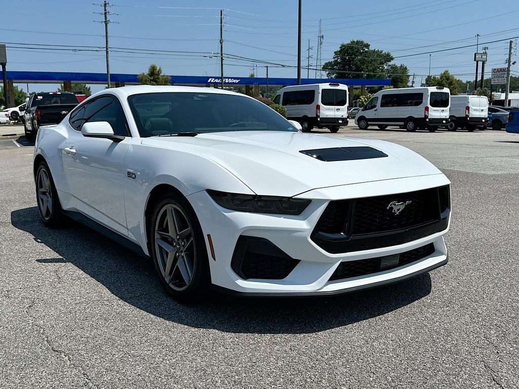 2025 Ford Mustang GT Premium